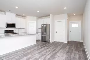 69 Galley Ln, Greenville, SC 29607 - Photo 3
