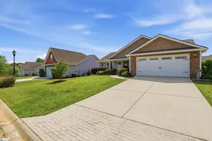 27 Macle Ct, Travelers Rest, SC 29690 - Photo 3