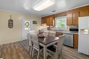 113 Tinsley Dr, Easley, SC 29642 - Photo 3