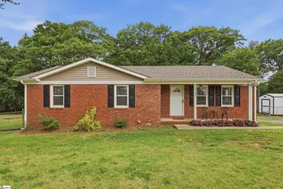 1045 Knollwood Acres Road, Boiling Springs, SC 29316 - Photo 1