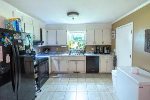 10 Danbury Ln, Mauldin, SC 29662 - Photo 7