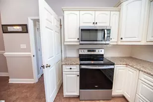 450 Meadow Rd, Inman, SC 29349 - Photo 15