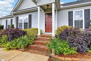 11 Rison Rd, Greenville, SC 29611 - Photo 3