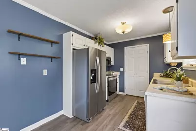 11 Rison Road, Greenville, SC 29611 - Photo 9