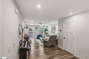339 Kensley Dr, Greenville, SC 29617 - Photo 5