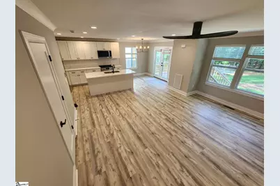 24 Laurel Drive, Greenville, SC 29607 - Photo 3