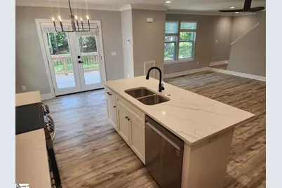 24 Laurel Drive, Greenville, SC 29607 - Photo 7