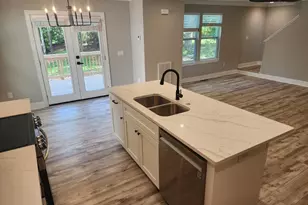 24 Laurel Dr, Greenville, SC 29607 - Photo 7