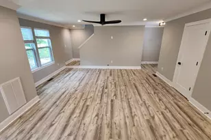 24 Laurel Dr, Greenville, SC 29607 - Photo 5