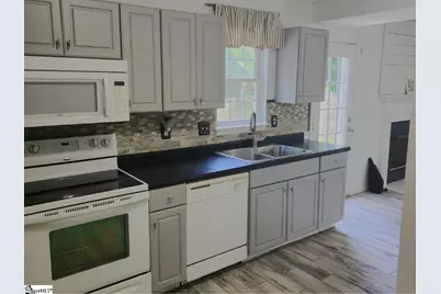 328 Springfield Circle, Easley, SC 29642 - Photo 7