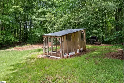 121 Lisa Circle, Marietta, SC 29611 - Photo 25
