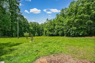 121 Lisa Cir, Marietta, SC 29611 - Photo 23
