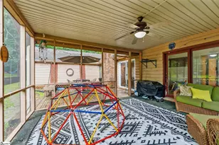 159 Plantation Dr, Easley, SC 29642 - Photo 5