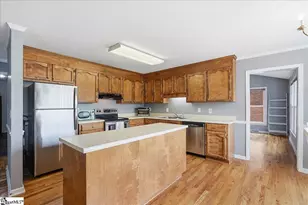 2 Tamburlaine Ct, Greenville, SC 29609 - Photo 5