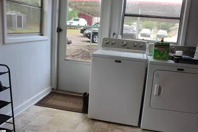 109 S Greenwood Avenue, Ware Shoals, SC 29692 - Photo 21