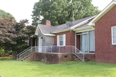 109 S Greenwood Avenue, Ware Shoals, SC 29692 - Photo 15