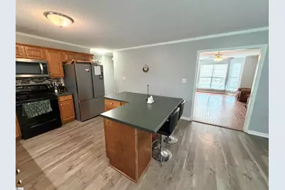 588 Douglas Road, Gray Court, SC 29645 - Photo 9