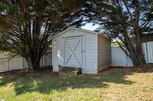 111 Inman Rd, Inman, SC 29349 - Photo 9