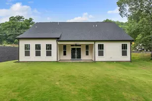 800 Glassy Rd, Landrum, SC 29356 - Photo 25