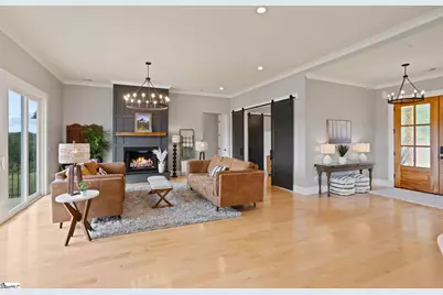 6850 Mountain View Road, Taylors, SC 28687 - Photo 11