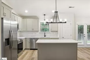 2222 Wright Dr, Greer, SC 29651 - Photo 9