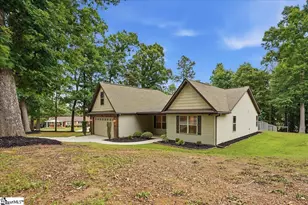 2222 Wright Dr, Greer, SC 29651 - Photo 3