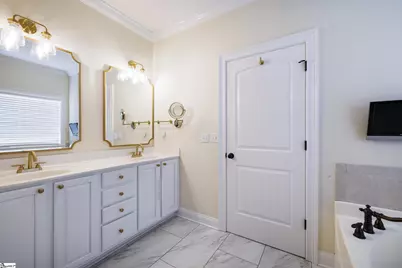 206 Ridenour Avenue, Greenville, SC 29617 - Photo 23