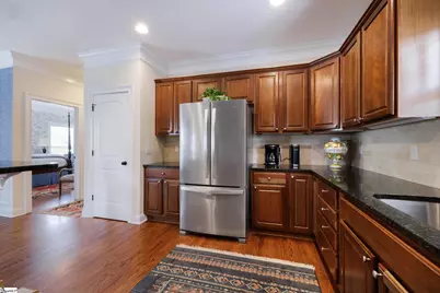 206 Ridenour Avenue, Greenville, SC 29617 - Photo 17