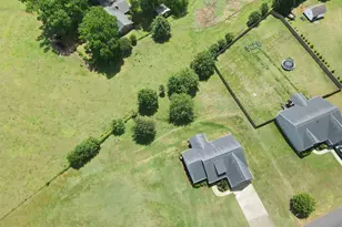 105 Millstone Dr, Campobello, SC 29322 - Photo 41
