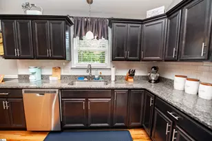 105 Millstone Dr, Campobello, SC 29322 - Photo 13