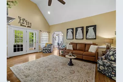 379 Shallowford Drive, Boiling Springs, SC 29316 - Photo 7