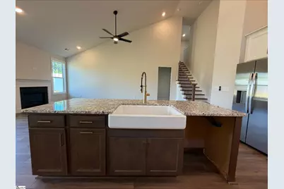 1006 Fox Hollow Street, Spartanburg, SC 29303 - Photo 5