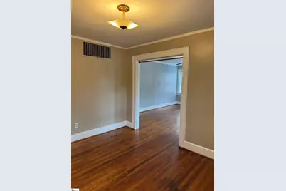 512 Darlington Avenue, Greenville, SC 29609 - Photo 9