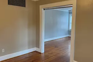 512 Darlington Ave, Greenville, SC 29609 - Photo 9