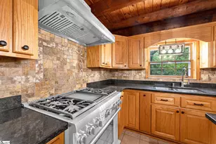 237 Spring Valley Rd, Liberty, SC 29657 - Photo 9