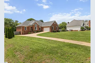 221 Sharon Drive, Greer, SC 29651 - Photo 3