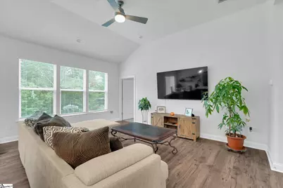 408 Oakton Drive, Greer, SC 29651 - Photo 5