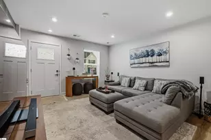 320 Kensley Dr, Greenville, SC 29617 - Photo 7