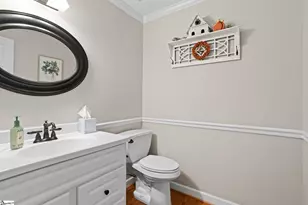 805 E Silverleaf St, Greer, SC 29650 - Photo 9