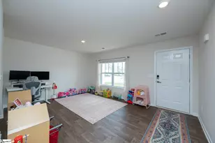 347 Millen Dr, Woodruff, SC 29388 - Photo 3