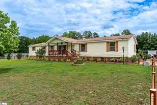 115 L C Dr, Laurens, SC 29360 - Photo 1