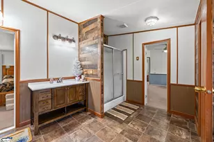 115 L C Dr, Laurens, SC 29360 - Photo 21