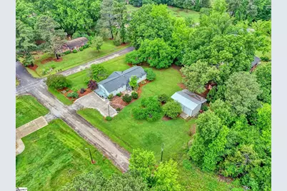 207 Fair Place, Clinton, SC 29325 - Photo 3
