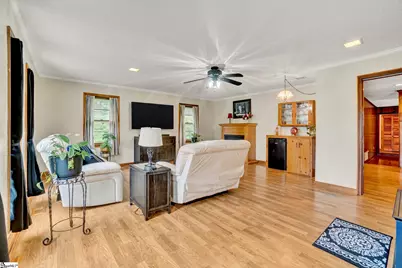 207 Fair Place, Clinton, SC 29325 - Photo 13