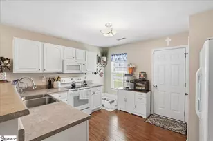 612 Westbury Way, Simpsonville, SC 29680 - Photo 9