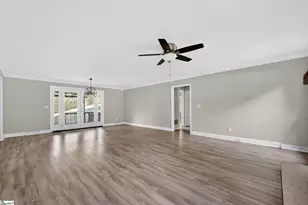 108 Crowndale Dr, Taylors, SC 29687 - Photo 9