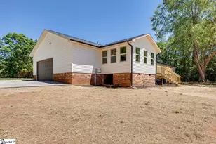 1041 Motlow School Rd, Campobello, SC 29322 - Photo 37
