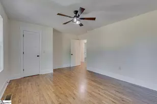 1041 Motlow School Rd, Campobello, SC 29322 - Photo 25