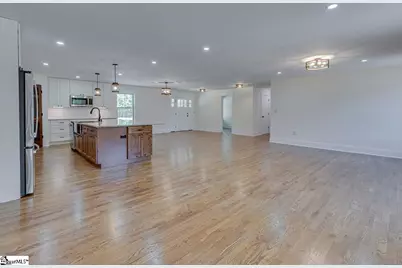 1041 Motlow School Road, Campobello, SC 29322 - Photo 13