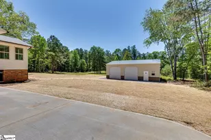 1041 Motlow School Rd, Campobello, SC 29322 - Photo 33